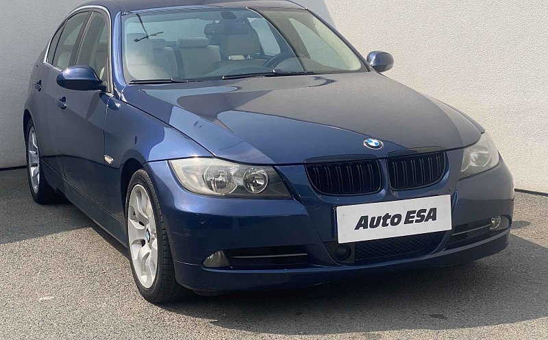 BMW Řada 3 3.0 i 