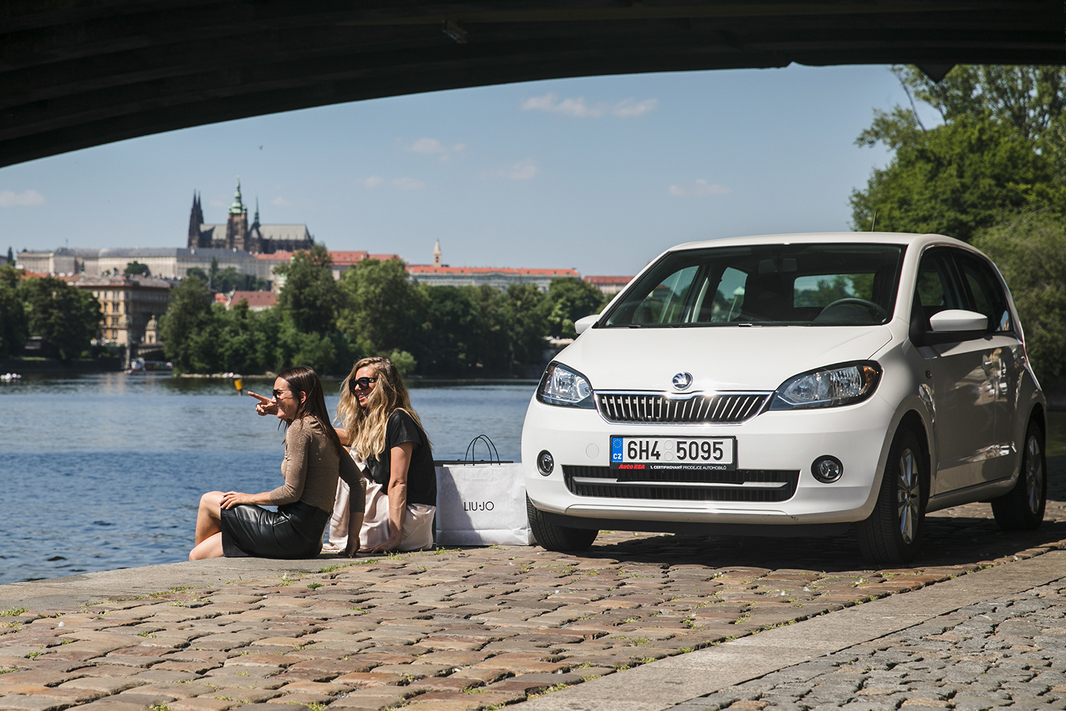 Levné vozy z Auto ESA: Ekonomické řešení pro každodenní potřeby ...